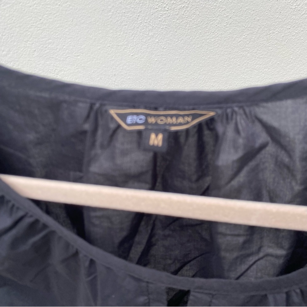 Y2K Black Ruffled Sleeveless Top Size Medium - Picture 6 of 7